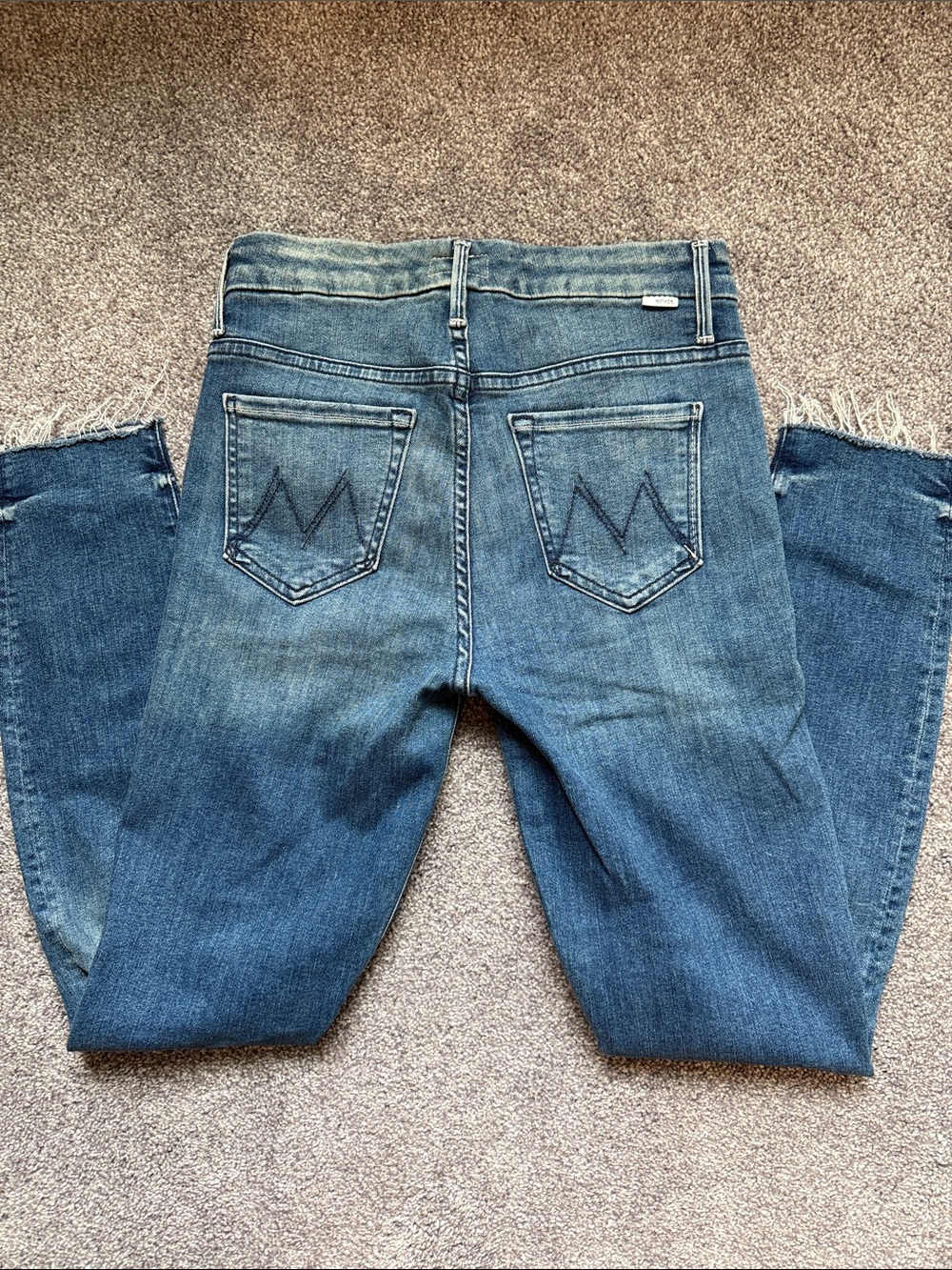 MOTHER High Waisted Looker Ankle Fray~Just Like The Ones We Used To Know&Destroy